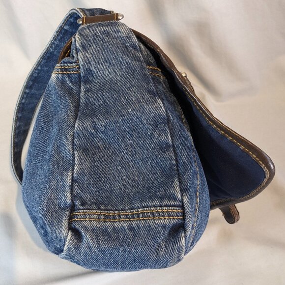 Beautiful boho denim bag with faux leather trim! Excellent used condition! - Picture 5 of 15